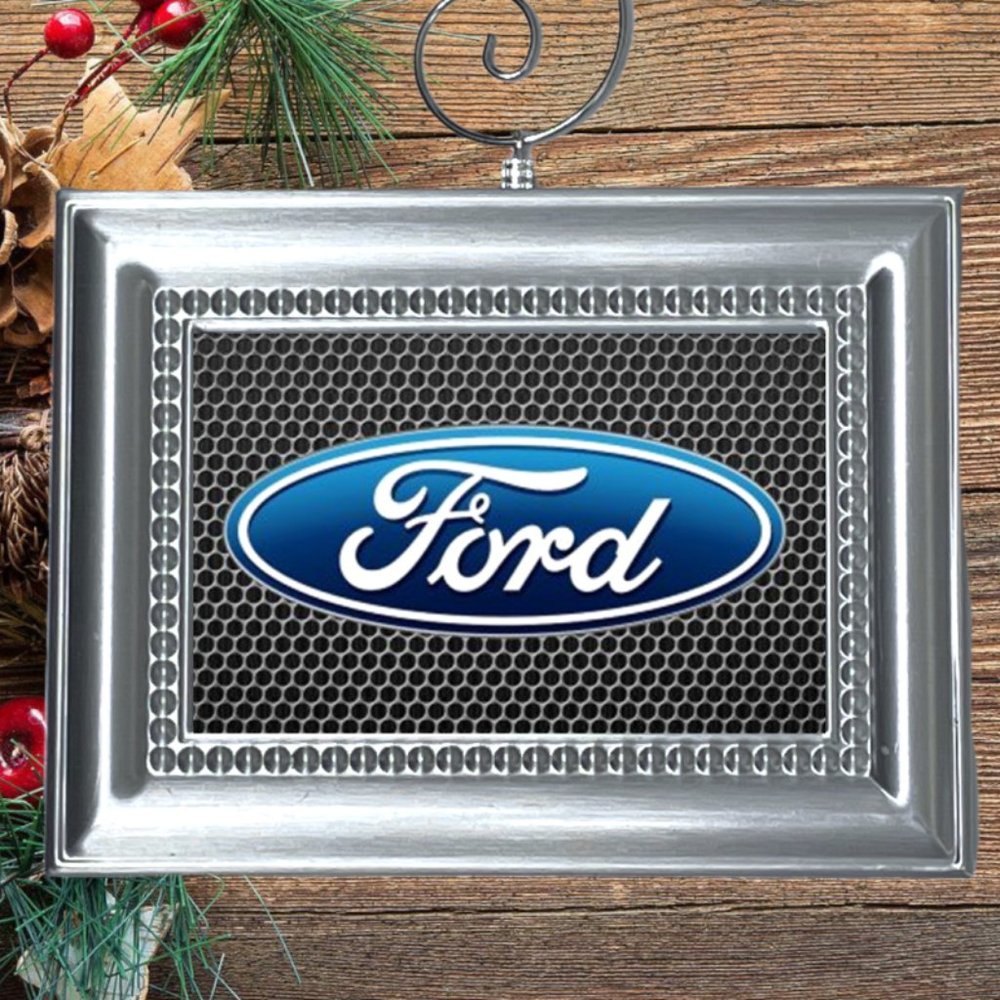Ford Logo Emblem Christmas‎ Tree Ornament